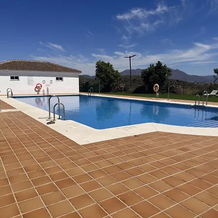 Small Oasis 8-2d Manilva
