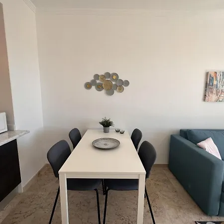 Small Oasis 8-2d
